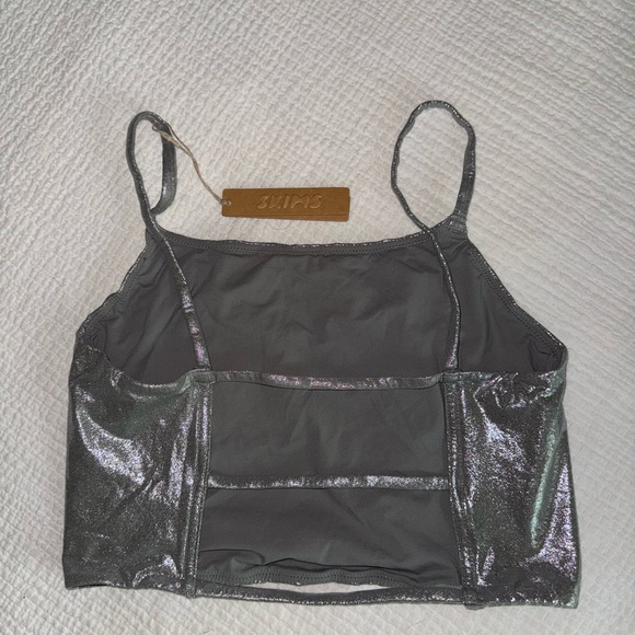 Silver Skims Top🩶 - Picture 2 of 2